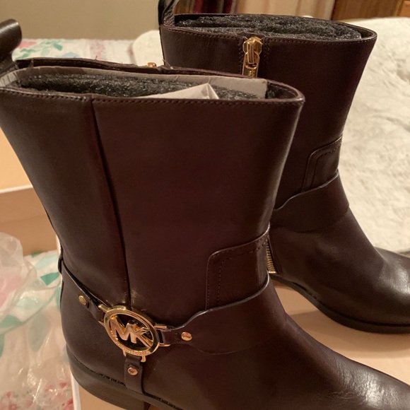 New Leather MK Fulton Harness Bootie Size 8M - Picture 2 of 5